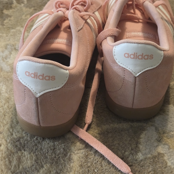 Adidas Women's Blush Pink Sneakers Sz 11 - Picture 4 of 9